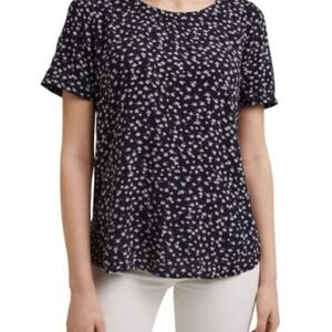 Boden Woman’s short sleeve top. Size 2. Blue, White Floral. Round Neck. 2 Layers